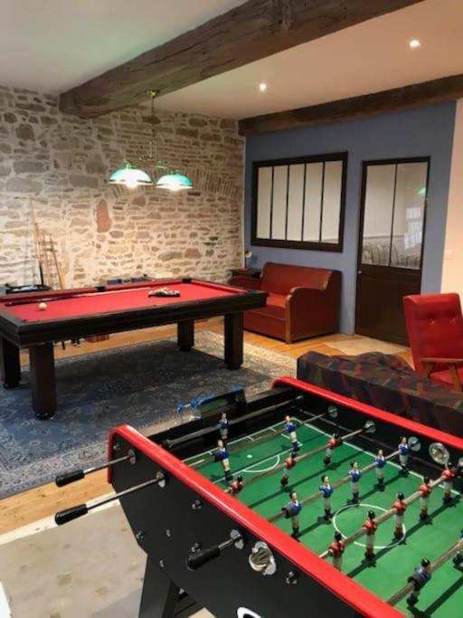 La Maison De Lea, Chambres D'Hotes De 14 Couchages Tournus Exteriör bild