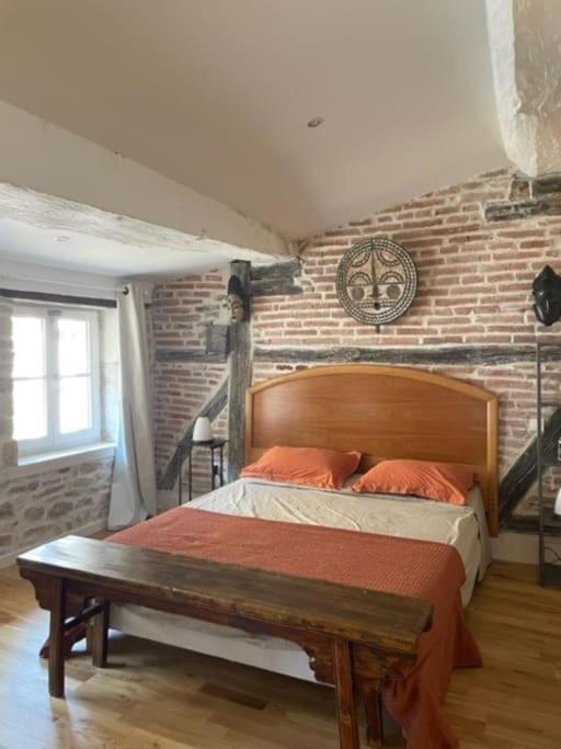 La Maison De Lea, Chambres D'Hotes De 14 Couchages Tournus Exteriör bild